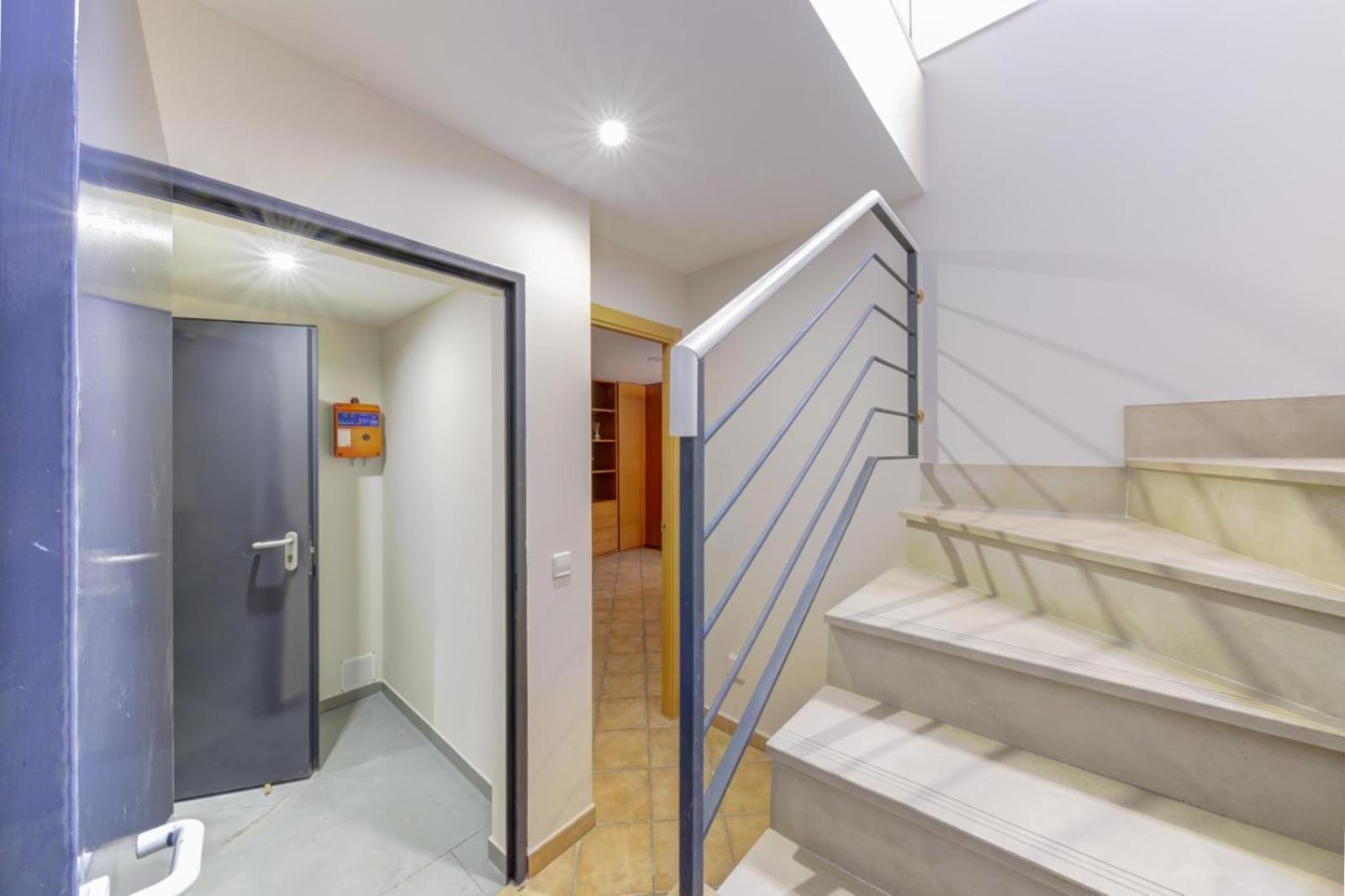 Apartamento El Palomar Madrid Exterior foto