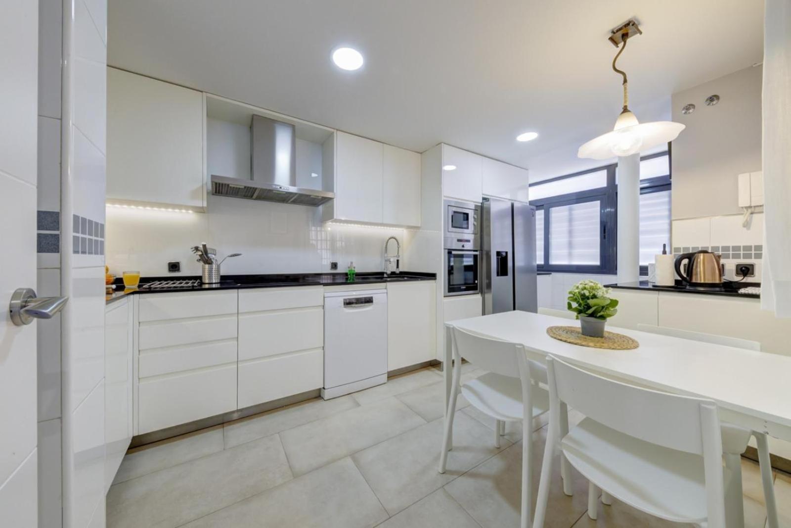 Apartamento El Palomar Madrid Exterior foto