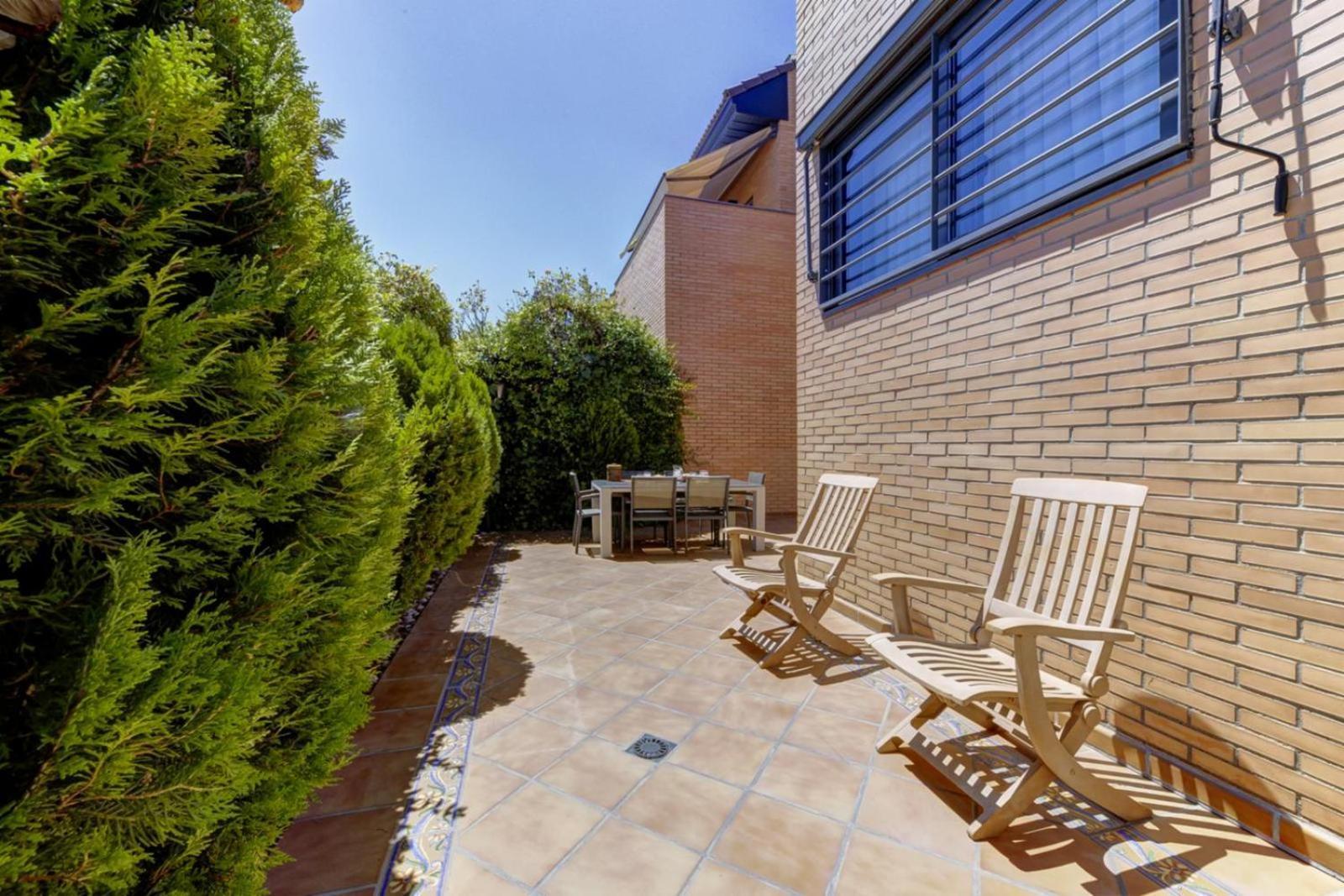 Apartamento El Palomar Madrid Exterior foto