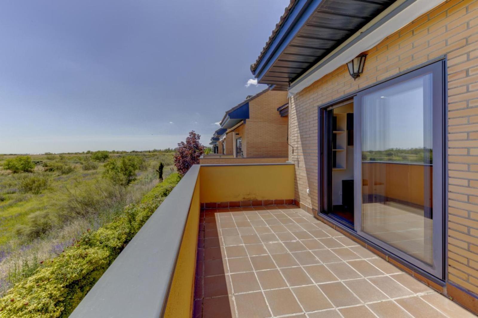 Apartamento El Palomar Madrid Exterior foto