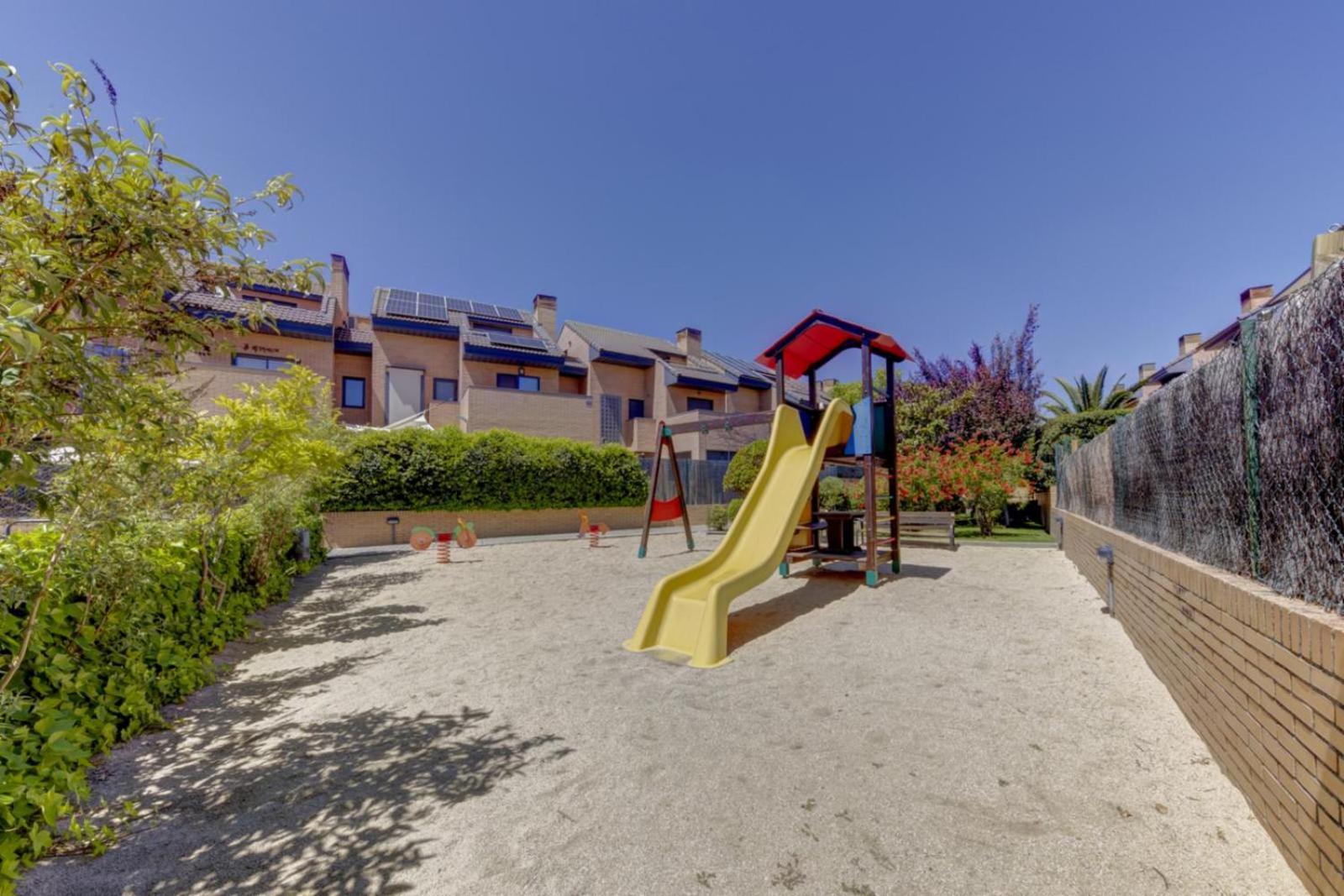 Apartamento El Palomar Madrid Exterior foto